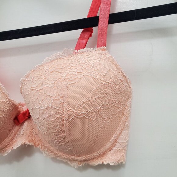 Affinitas Intimates Peach Melon Lace Push Up Demi Underwire Bra Size US 36B - Picture 2 of 5